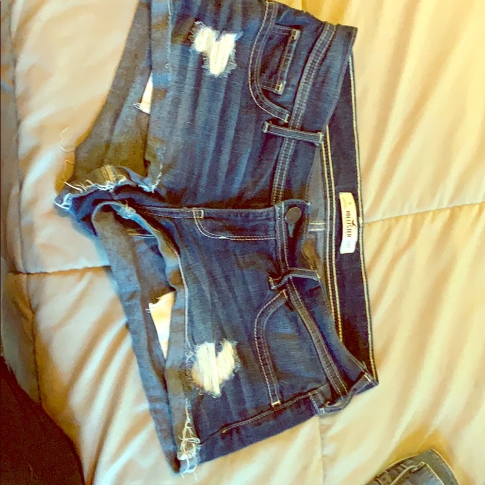 Low rise Hollister Shorts
